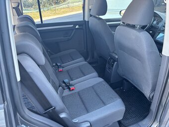 VW Touran, 1.6 TDi, 77 kW - 13