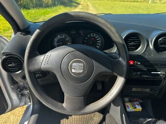 Seat Ibiza 1.2 benzín - 13