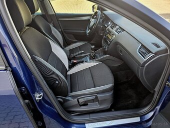 Škoda Octavia Combi 2.0 TDI M6 JOY DVD Navi Ťažné R17 - 13