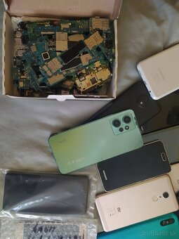 Predám mobily ná náhradné diely - 13