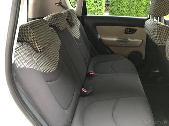 KIA Soul SUV  1.6 CRDI Diesel 94Kw rok výroby 2010 - 13