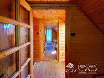 EXKLUZÍVNE DELTA- Krásna drevenica po vkusnej rekonštrukcii, - 13