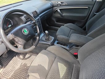 škoda superb 1,9 TDI 96kw - 13
