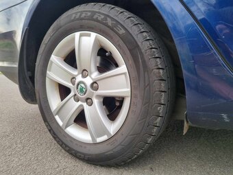 ROZPREDAM SKODA OCTAVIA 2 na diely 9462 - 13