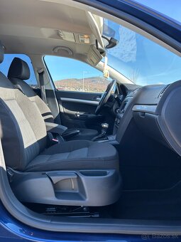 Škoda Octavia 2 2.0 TDi 103kw DSG CommonRail Elegance - 13