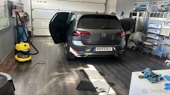 VW eGOLF 100kW (virtual cocpit) - 13