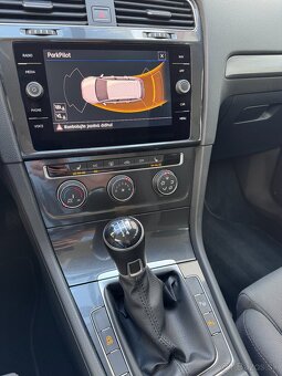VOLKSWAGEN GOLF VARIANT, HIGHLINE, 1,6TDI, MANUÁL, 10/2017 - 13