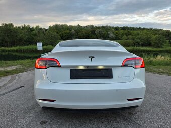 Tesla model 3 Long Range 366 kw Refresh model 2021 - 13
