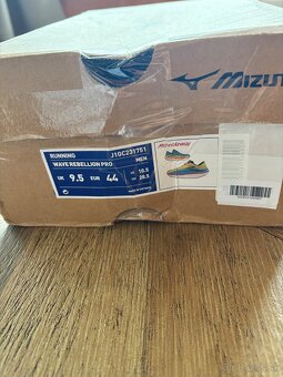 Pánske bežecké topánky Mizuno Wave Rebellion Pro - 13