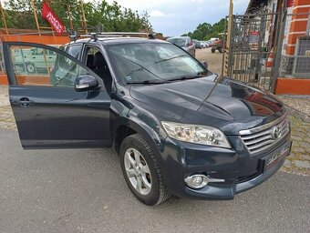Toyota RAV4 4×4 2.2D-4D, Kamera , Navi - 13