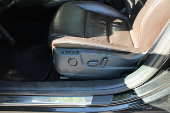 Škoda Superb Combi 2.0 TDI CR 170k L K 4x4 DSG - DPH - 13