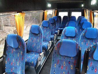 Mercedes Sprinter 416 21 miestny Super Stav - 13
