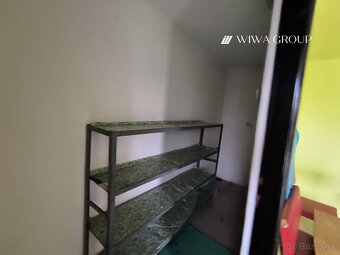 Starší rodinný dom na predaj - Dvory nad Žitavou - 13