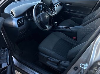 Toyota C-HR 2021 2.0 Benzín/elektrina 135kw Automat - 13