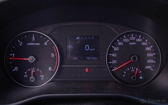 Kia Sportage 2.0 CRDi 4WD A/T - 13