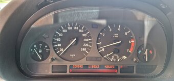 Predám BMW e38 740i bazvanos - 13