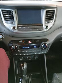 Hyundai Tucson 2.0 CRDi HP Premium 4x4 Panorama - 13