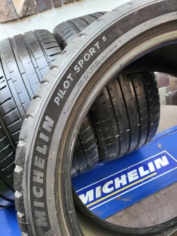 235/40 ZR18 Michelin letne pneumatiky - 13