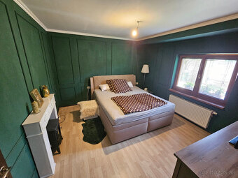 Moderný rodinný dom s pozemkom 834 m2, bazán, terasa.. - 13