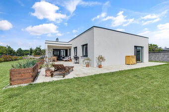 Slnečný RD v Residencii Hrubá Borša - 13