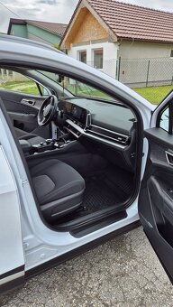 Kia Sportage 1.6 GDi, Gold A/T, 2023 - 13