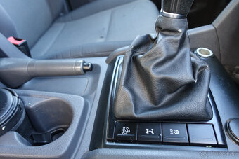 Vw Amarok 2,0 TDi Basis 4Motion, 103kW, M6, 4d. - 13