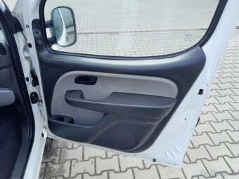 Fiat Doblo 1.9jtd 77kw combi model 2007 - 13