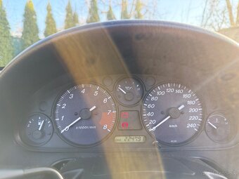 Mazda MX-5 Miata 1.6 NB - 13