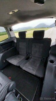 Volkswagen Touran 2.0 TDI Comfortline 103 kw - 13