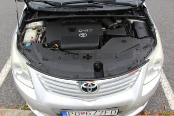 Toyota Avensis - 13