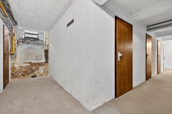 Predaj 3-izbový staromestský byt 91m2 Špitálska ul., výťah, - 13