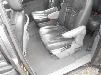 Chrysler Voyager 2.8 CRD 7Miestne - AJ NA SPLÁTKY OD39,90e - 13