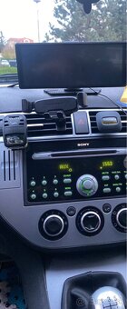 Predam ford focus c-max, 1,6 benzin-plyn - 13