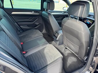 VOLKSWAGEN PASSAT VARIANT 2.0 TDI EVO ELEGANCE DSG - 13
