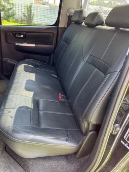 Toyota Hilux 3.0 D4D Invincible ,,REZERVOVANÁ,, - 13