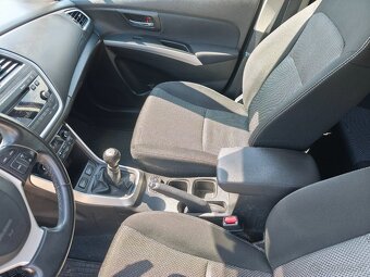 Suzuki SX4 S-Cross 1.6 benzin 4x4 Elegance M5 - 13