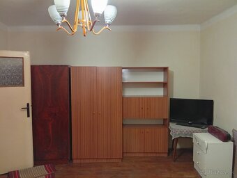 Predám Rodinný dom v dobrom stave - Dulovce - 13