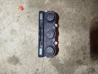 Náhradné diely VW Touran 2 - 13