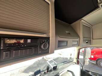 VOLVO FH 460 GLOBE EURO 6 - 13