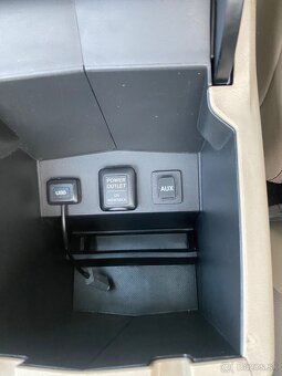 Honda CRV 2,2d 110kw, 4x4, 146 000km - 13