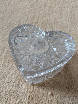 Sklenené a kryštálové drobnosti - 13