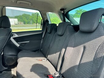 Citroën C4 Picasso 1.6 HDi 16V Style - 13