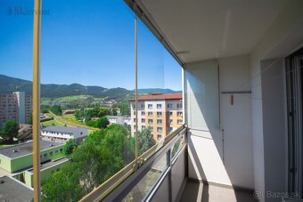 Pôvodný stav - Veľký 2i 68m2 + loggia na sídlisku Roveň - 13