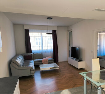 Iba u nás 2i BEZRUČOVA RESIDENCE,balkón,loggia,garáž.státie - 13