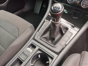 VW Golf 7 Highline 2.0TDI 110kW Manual - záruka Autodraft - 13