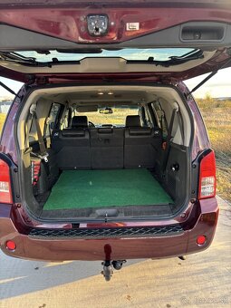 Nissan Pathfinder - 13