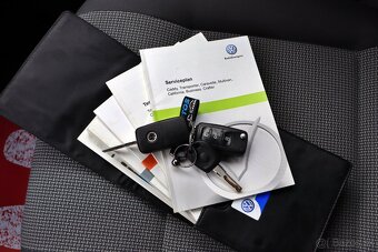 Volkswagen Transporter Caravelle 2.0 TDI - 13