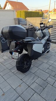 Honda XADV 750 - 13
