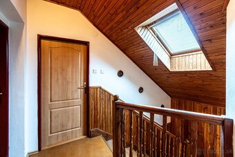 BEDES | rodinný dom 182m2, pozemok 802m2, 2x balkón, terasa - 13