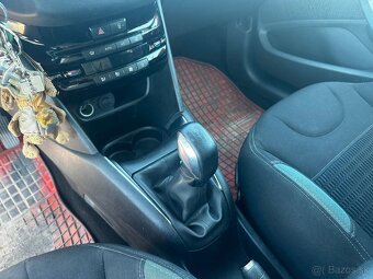 Peugeot 208 1.4 Vti - 13